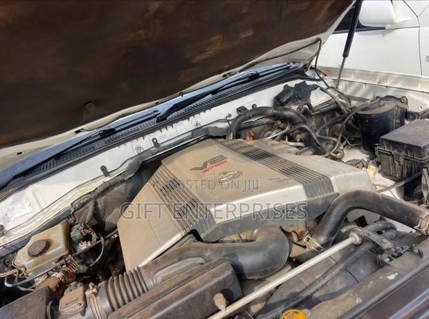 Toyota Land Cruiser Cygnus 4.7 2007 Pearl