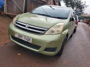 Toyota ISIS 2008 Gold for sale