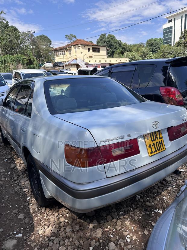 Toyota Corona Premio 1998 Silver