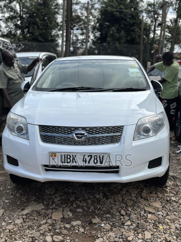 Toyota Corolla Fielder 2008 White