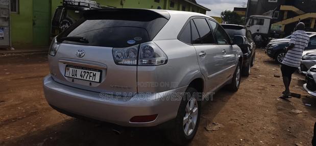 Toyota Harrier 2012 Silver