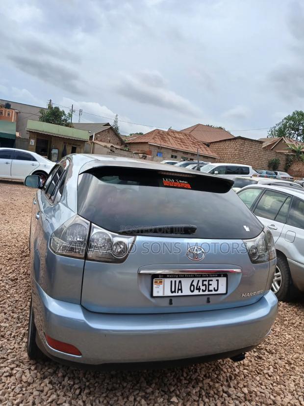 Toyota Harrier 2.4 4WD 2010 Blue