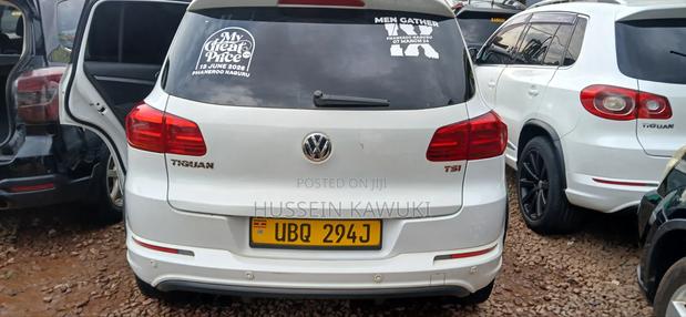 Volkswagen Tiguan 2011 White