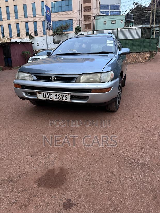 Toyota Corolla 1998 Gray