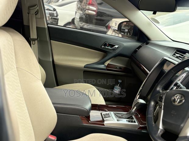 Toyota Mark X 2.5 RWD 2010 Gray
