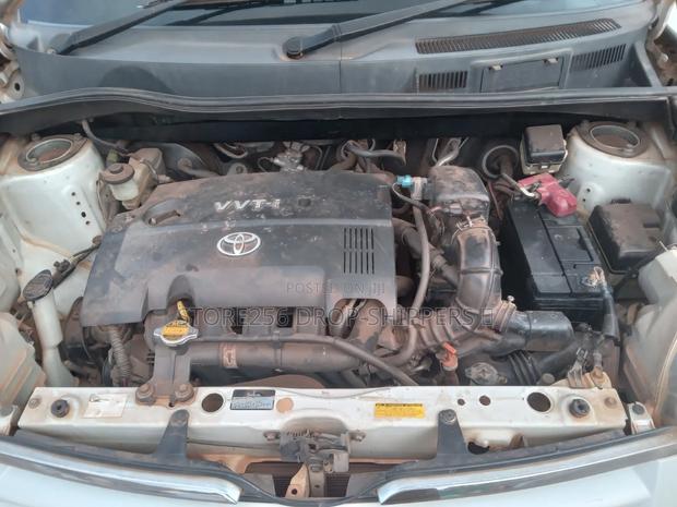 Toyota Sienta 1.5 FWD 2007 White