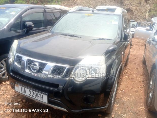 Nissan X-Trail 2011 Black