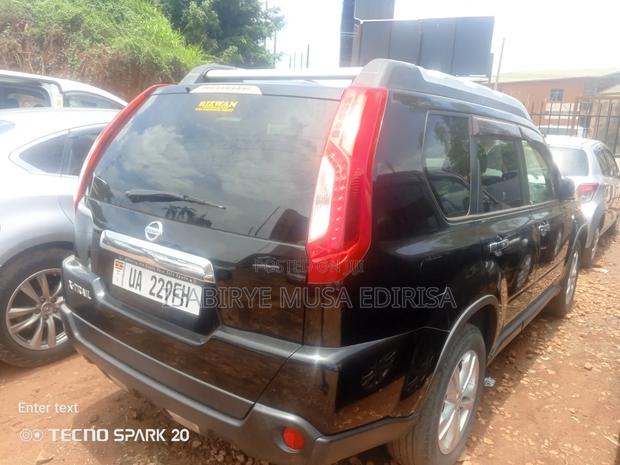 Nissan X-Trail 2011 Black