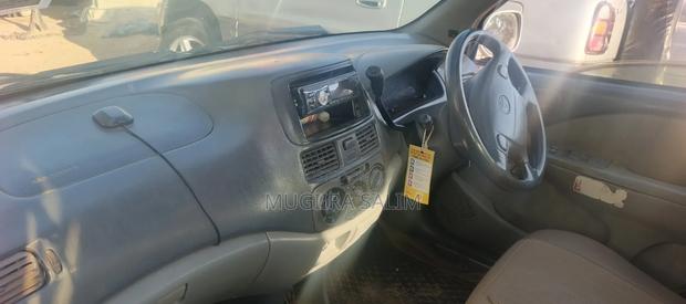 Toyota Raum 2004 Blue