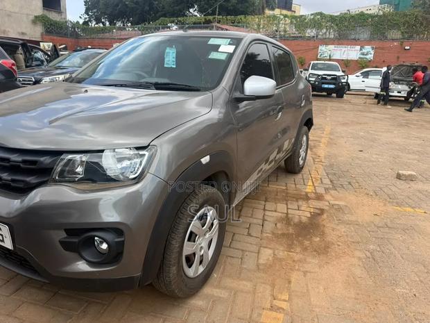 Renault Kwid 2017 Brown