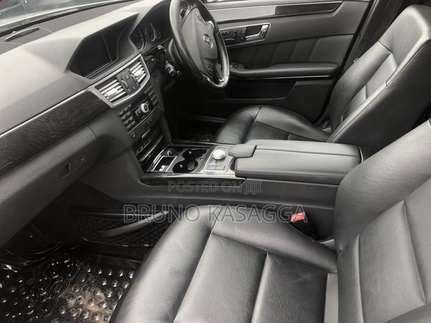 Mercedes-Benz E300 2010 Silver