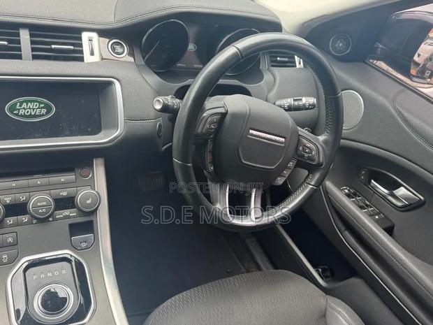 Land Rover Range Rover Evoque 2017 Purple