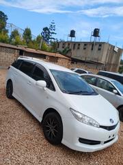 Toyota Wish 2011 White for sale