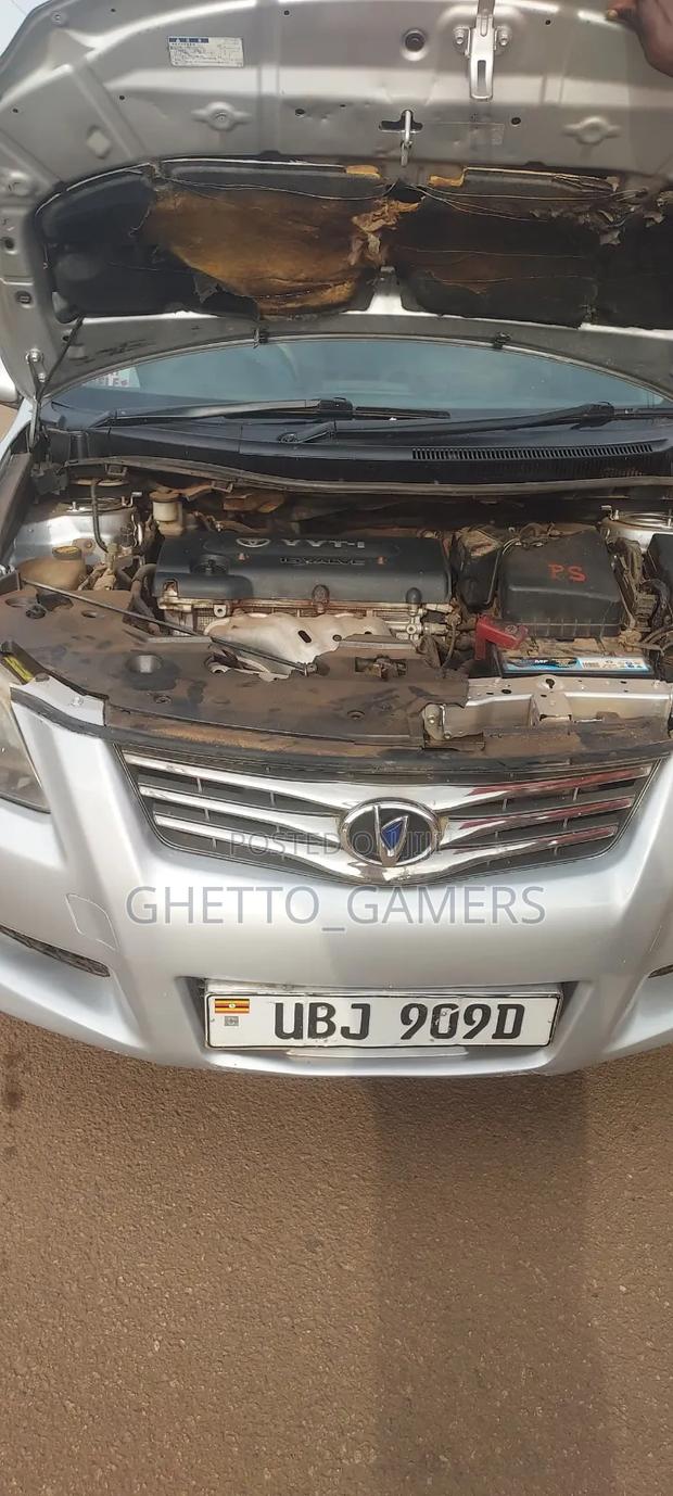 Toyota Blade 2007 Silver