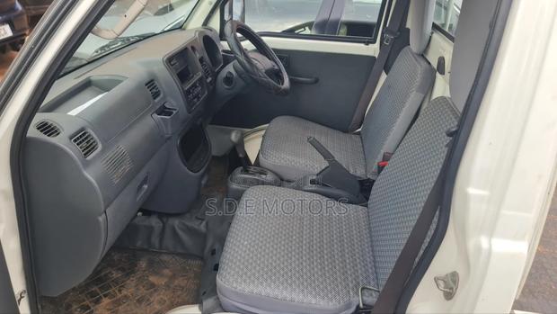 Daihatsu Ayla D 2016 White