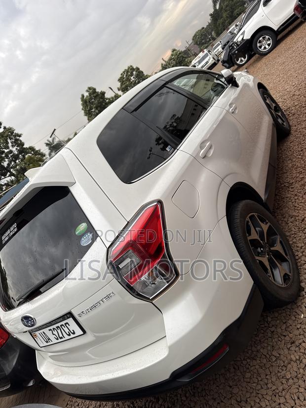 Subaru Forester 2017 White