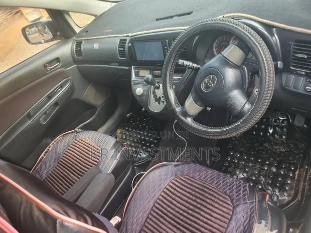 Toyota Premio 1.8 AWD 2007 Silver