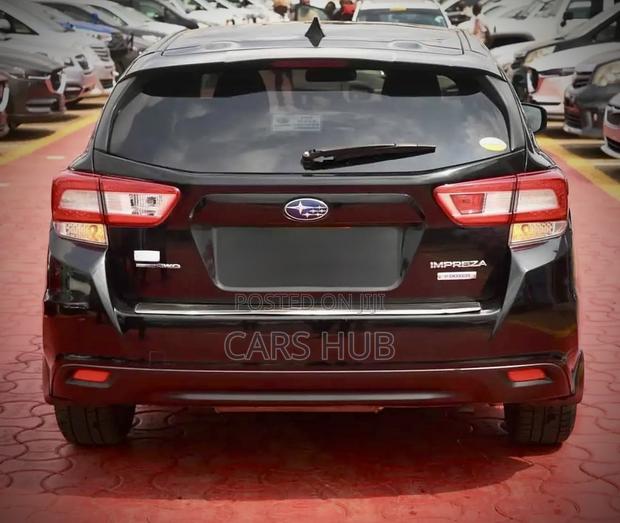 Subaru Impreza 2.0i Limited AWD 2017 Black