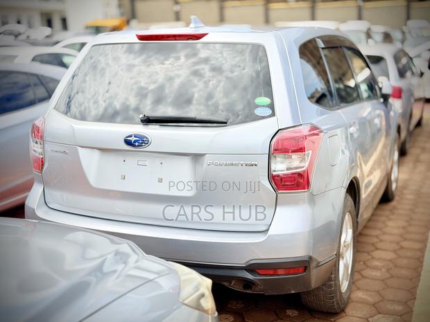 Subaru Forester 2.5i Touring PZEV 4dr SUV AWD (2.5L 4cyl CVT) 2015
