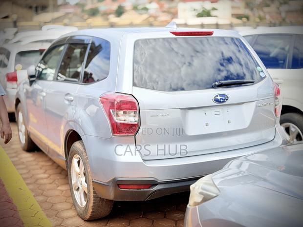 Subaru Forester 2.5i Touring PZEV 4dr SUV AWD (2.5L 4cyl CVT) 2015