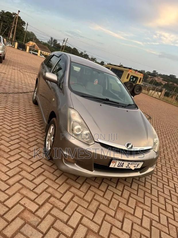 Toyota Wish 2007