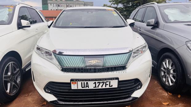 Toyota Harrier 2017 White