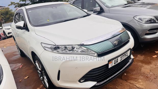 Toyota Harrier 2017 White