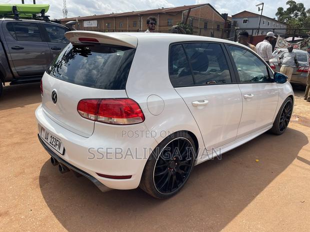 Volkswagen Golf 2015 White