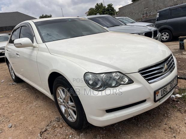 Toyota Mark X 2.5 AWD 2007 White