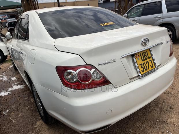 Toyota Mark X 2.5 AWD 2007 White