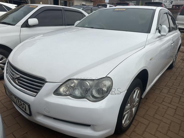 Toyota Mark X 2.5 AWD 2007 White