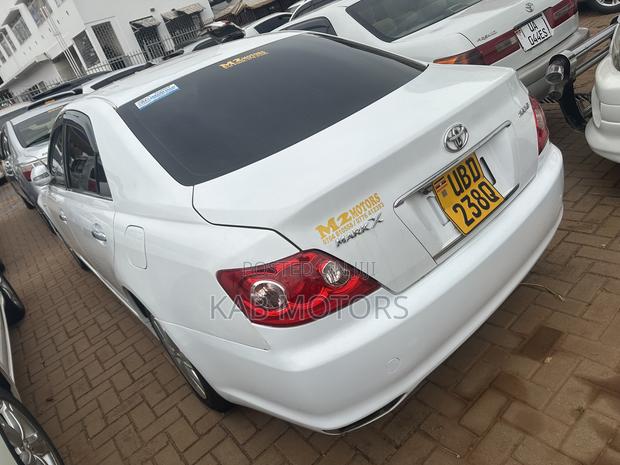 Toyota Mark X 2.5 AWD 2007 White