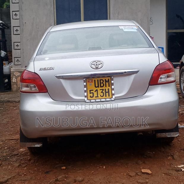 Toyota Belta 2008 Silver