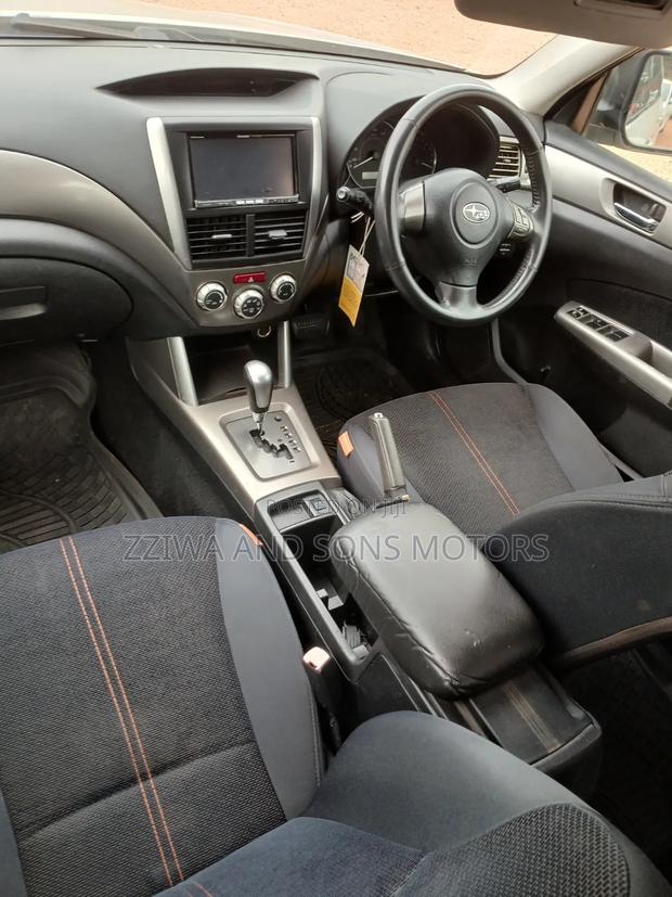 Subaru Forester 2.0D X 2010 White