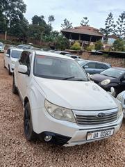 Subaru Forester 2.0D X 2010 White for sale