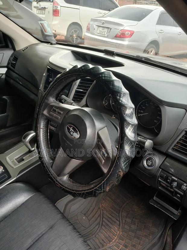 Subaru Legacy 2.5GT Limited 2011 Gray