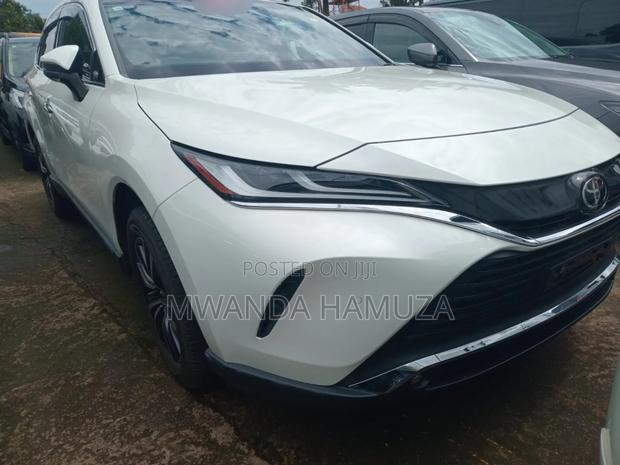 Toyota Harrier 2020 White