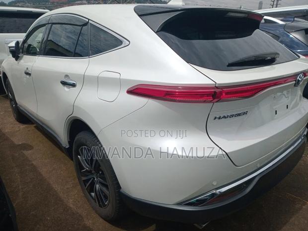 Toyota Harrier 2020 White