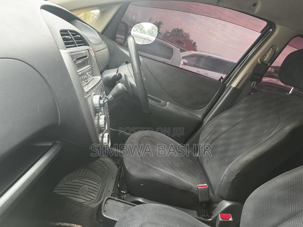 Toyota Ractis 2009 Black