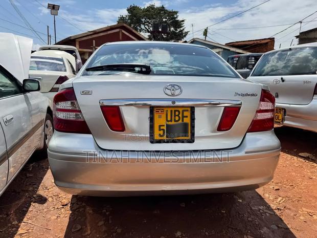 Toyota Premio 2006 Silver
