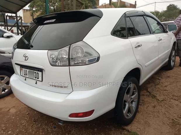 Toyota Harrier 2.4 2006 White