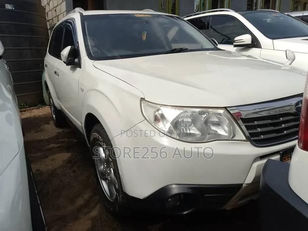 Subaru Forester 2009 White