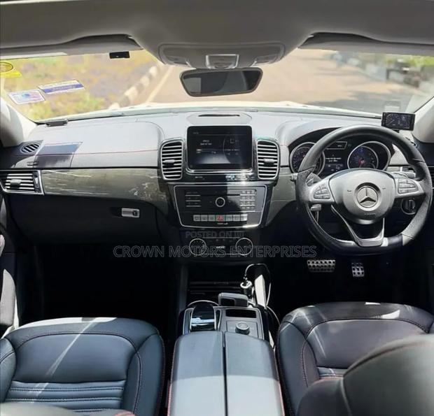Mercedes-Benz GLE-Class GLE 350d 4MATIC 2017 White