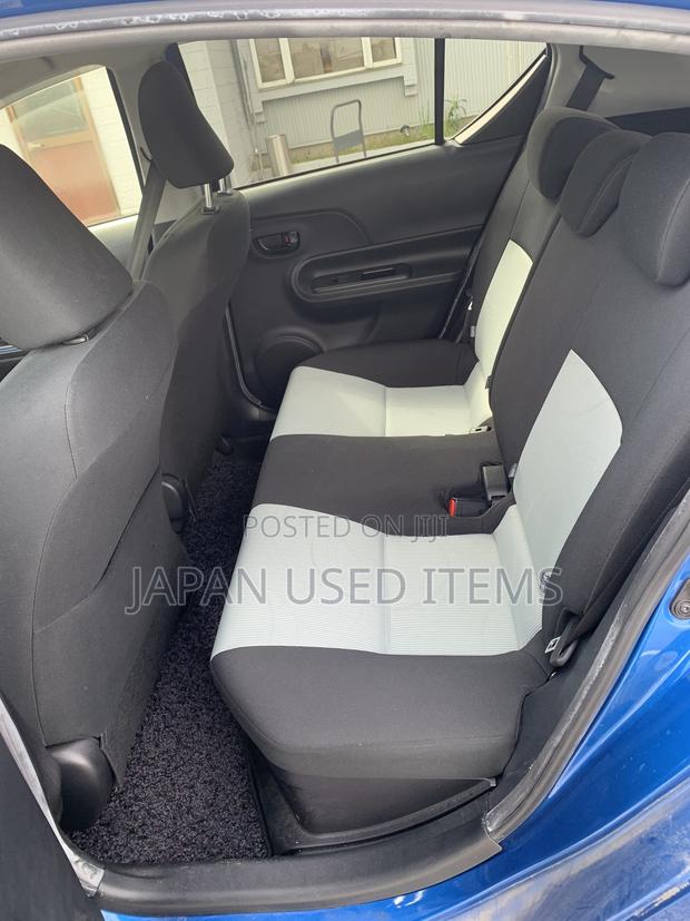 Toyota Aqua 2013 Blue