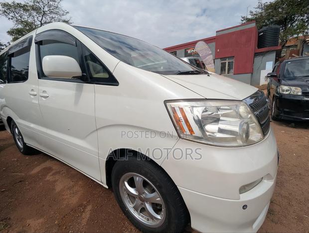 Toyota Alphard 2006 White