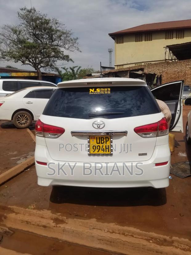 Toyota Wish 2009 White