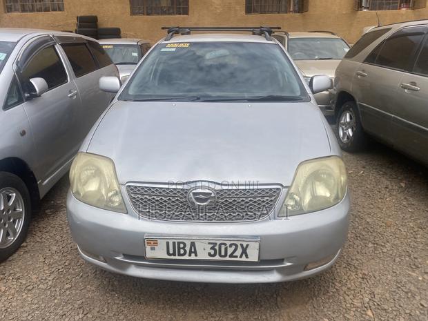 Toyota Corolla Fielder 2009 Silver