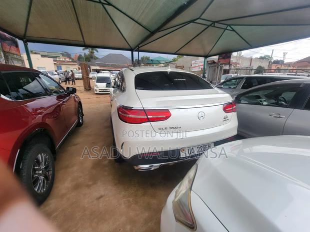 Mercedes-Benz GLE-Class 2019 White