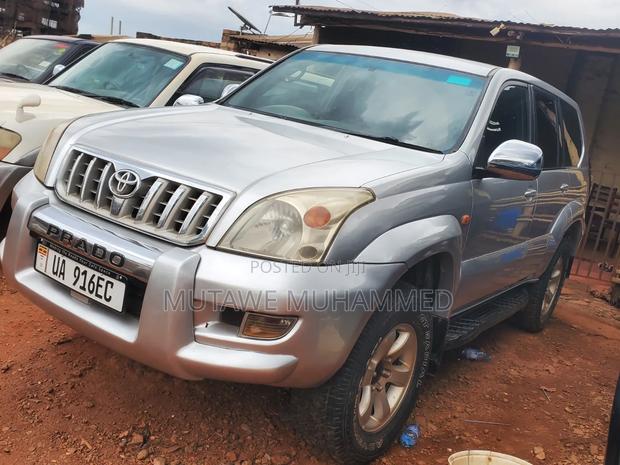 Toyota Land Cruiser Prado 2006 Silver