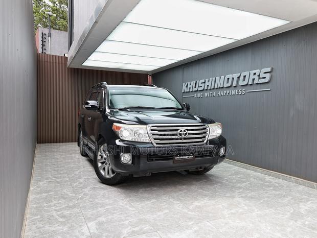 Toyota Land Cruiser 4.6 V8 ZX 2013 Black
